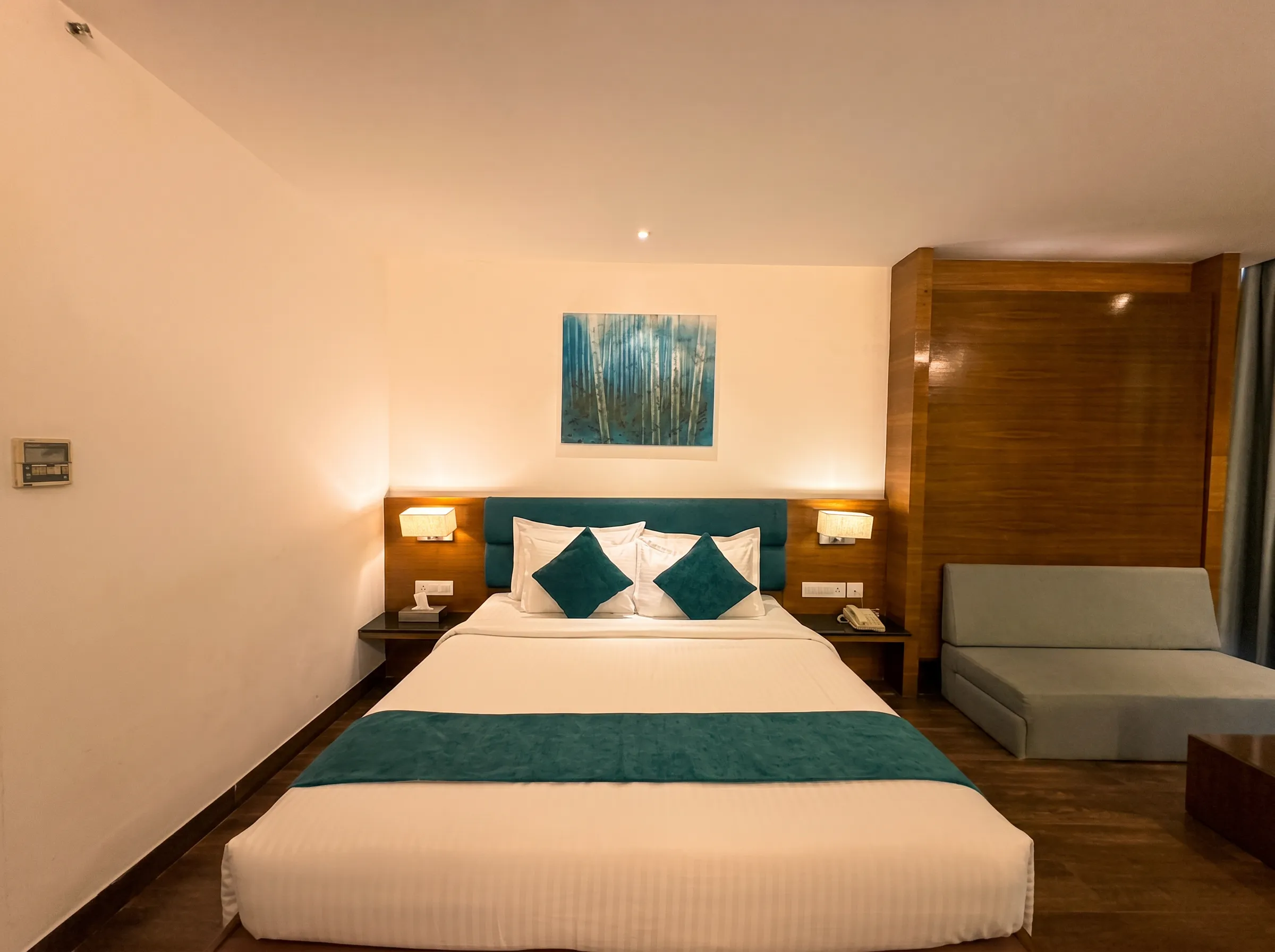 Emerald Room photograph 10