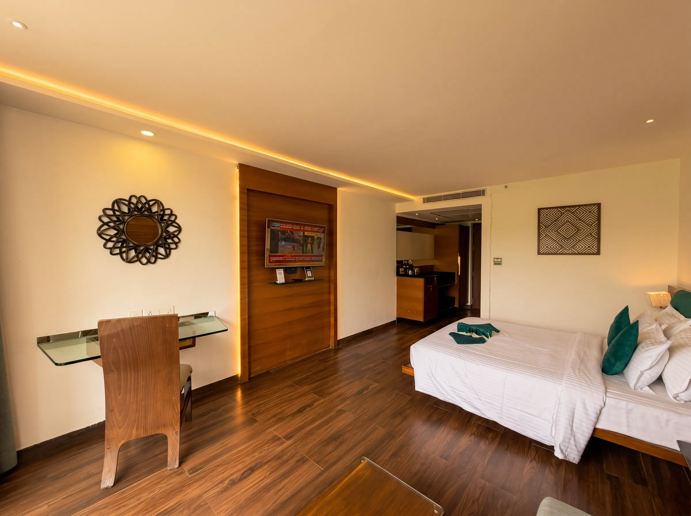 Emerald Room photograph 3