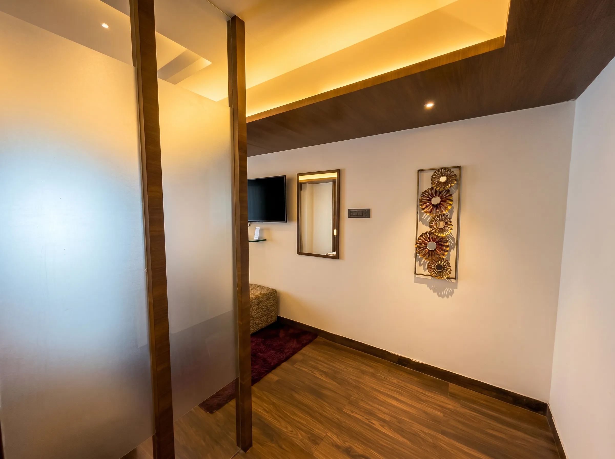 Ruby Room photograph 4