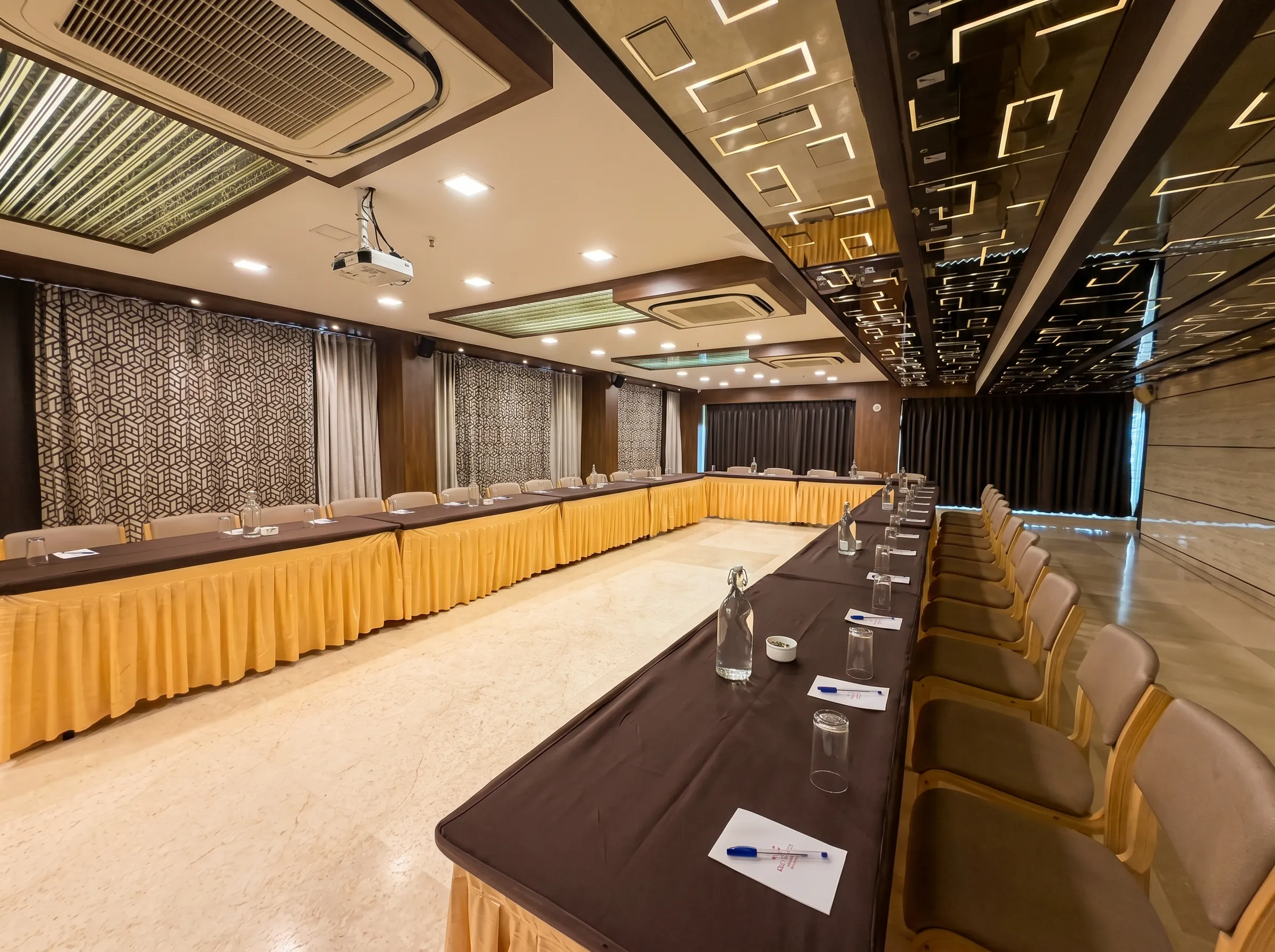 Banquet · Stage